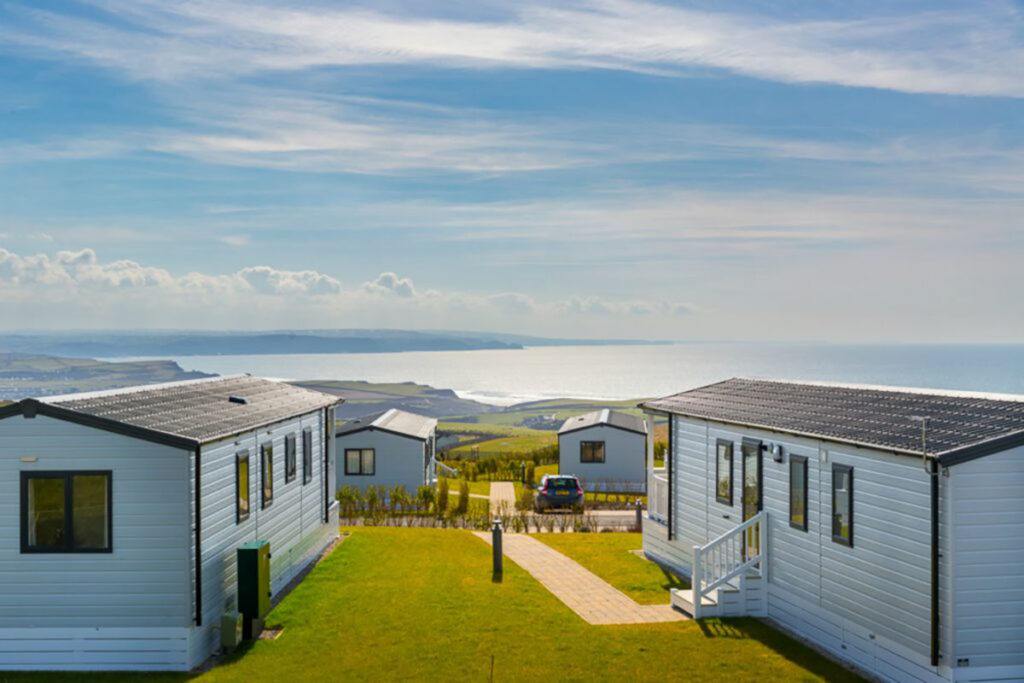 best places to stay in cornwall with kids
